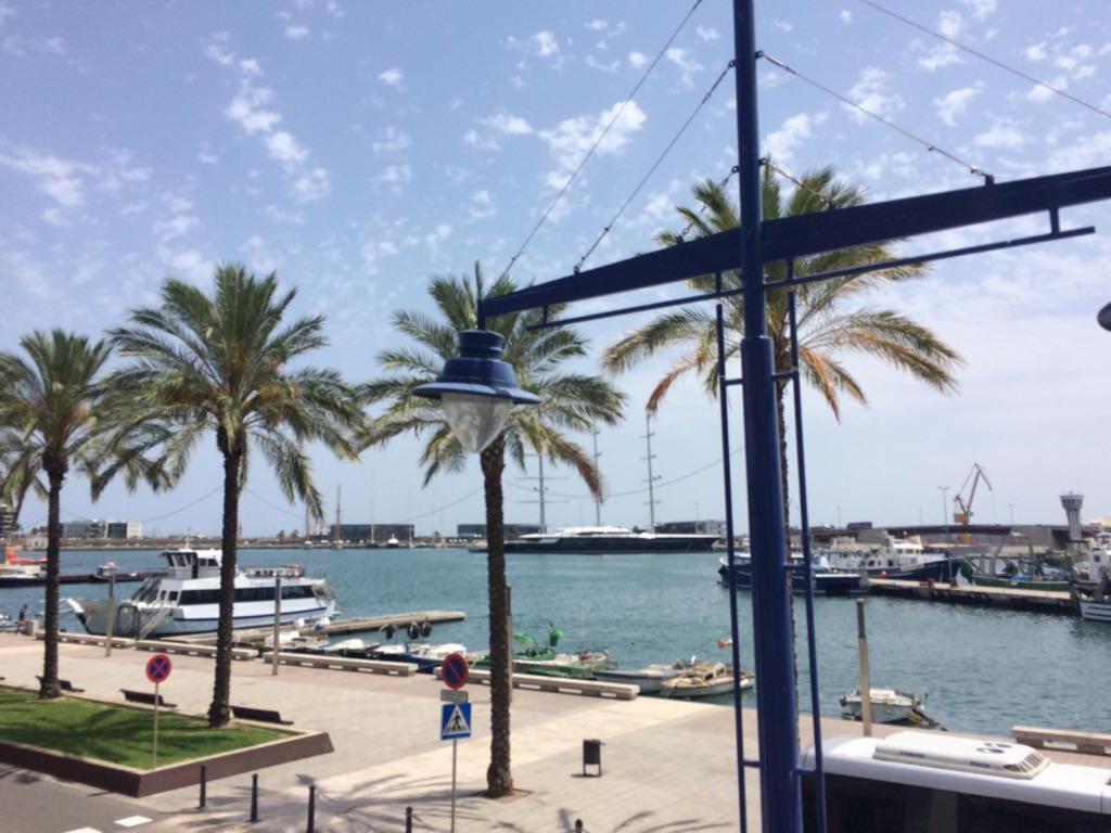 Port 3 Appartement Tarragona Buitenkant foto